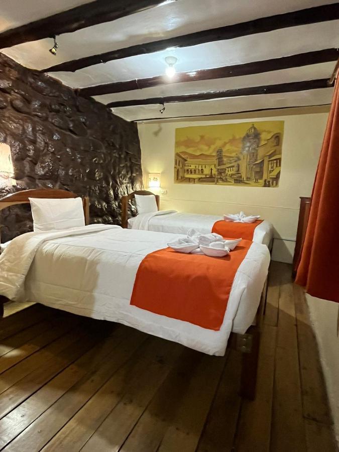 Готель Hostal Andenes De Alabado Куско Екстер'єр фото