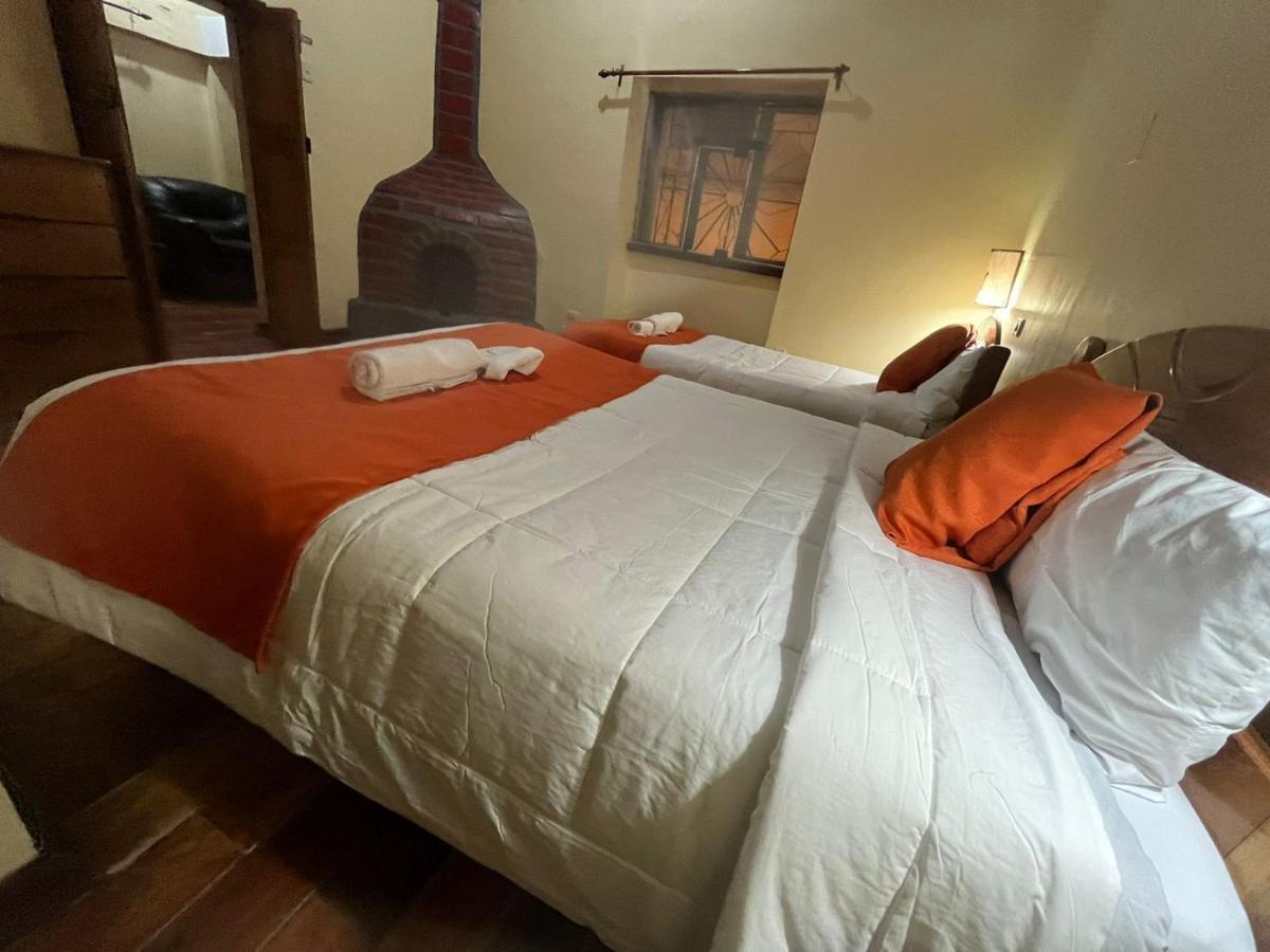 Готель Hostal Andenes De Alabado Куско Екстер'єр фото