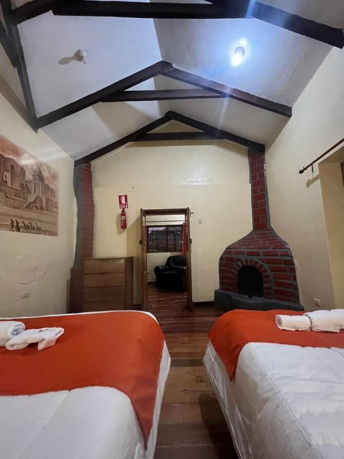 Готель Hostal Andenes De Alabado Куско Екстер'єр фото
