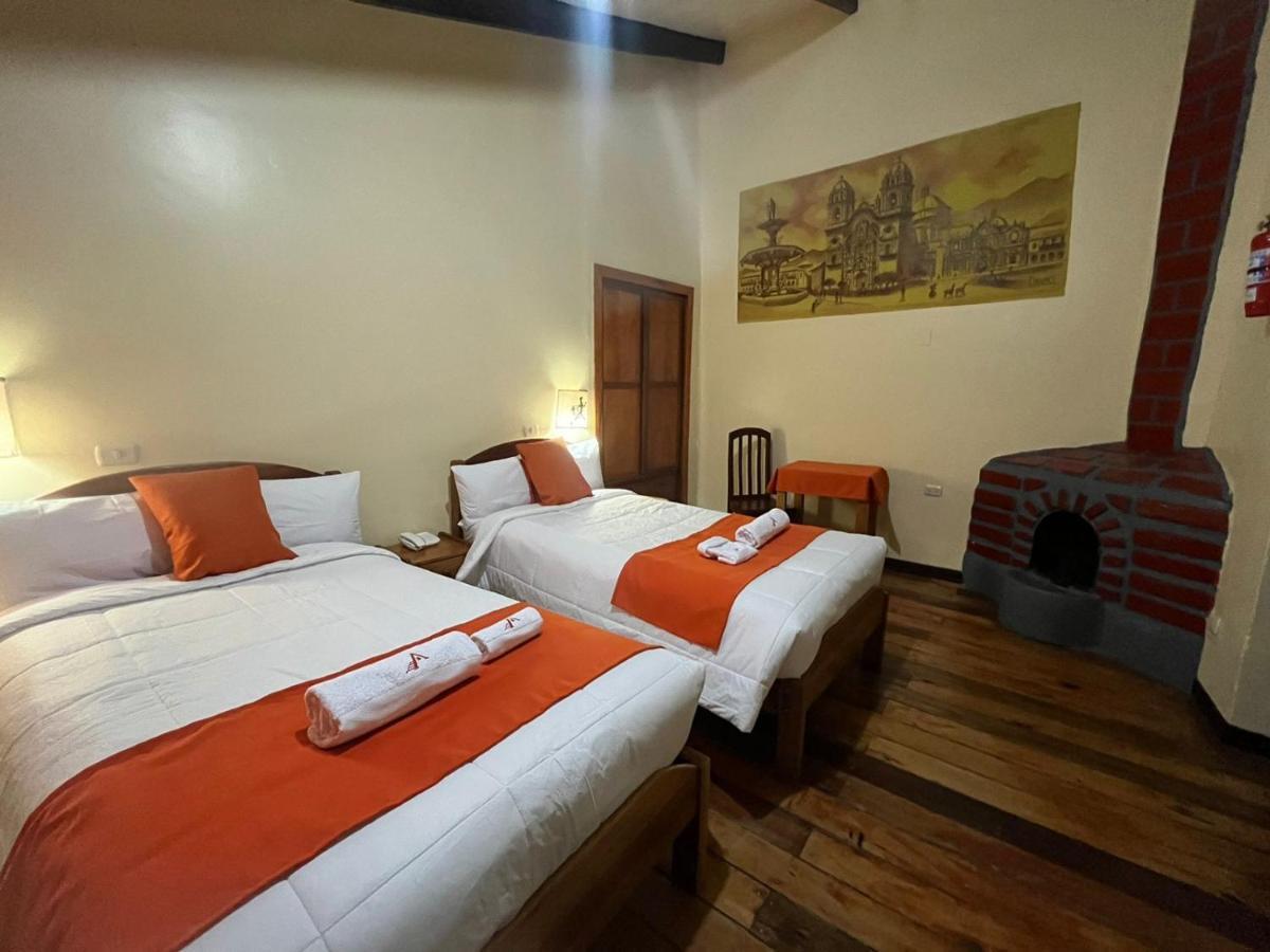 Готель Hostal Andenes De Alabado Куско Екстер'єр фото