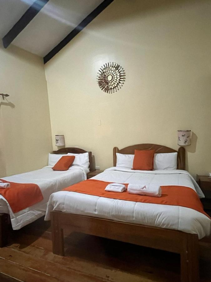 Готель Hostal Andenes De Alabado Куско Екстер'єр фото