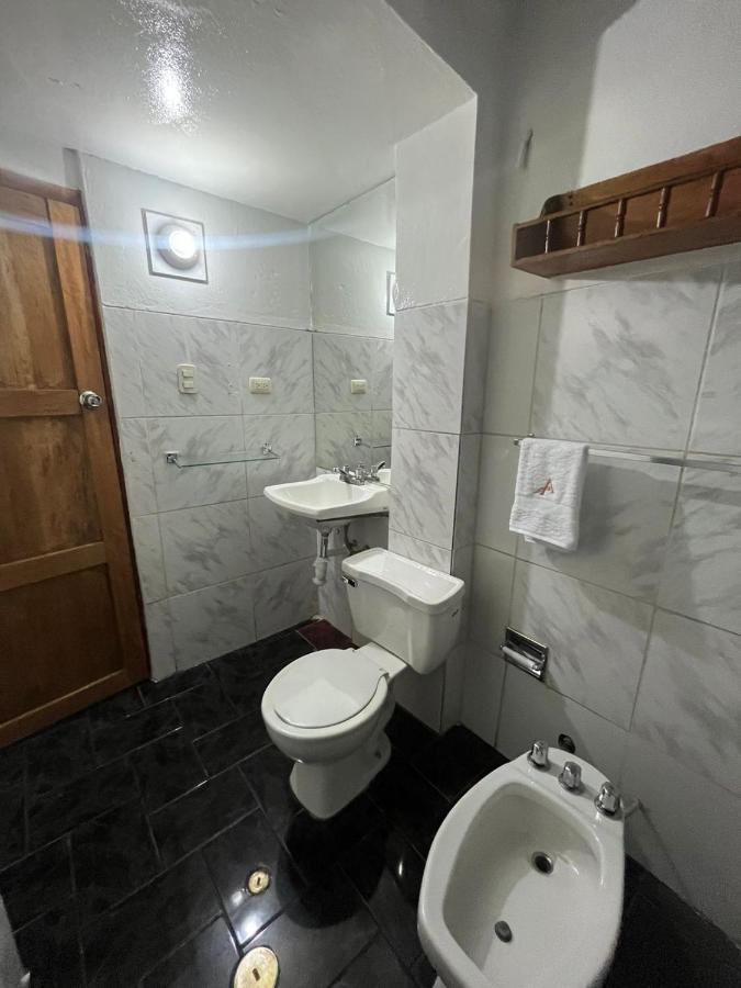 Готель Hostal Andenes De Alabado Куско Екстер'єр фото