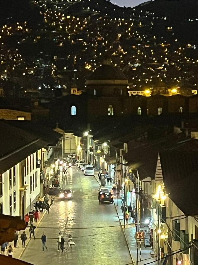 Готель Hostal Andenes De Alabado Куско Екстер'єр фото